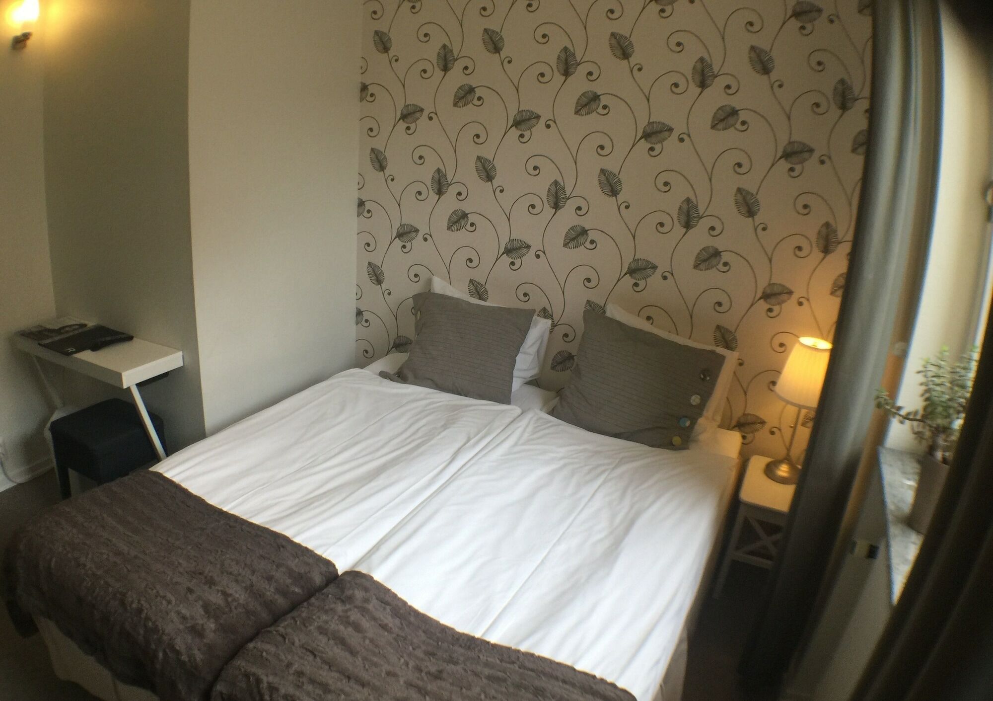 Riverside Hotel I Aengelholm 외부 사진